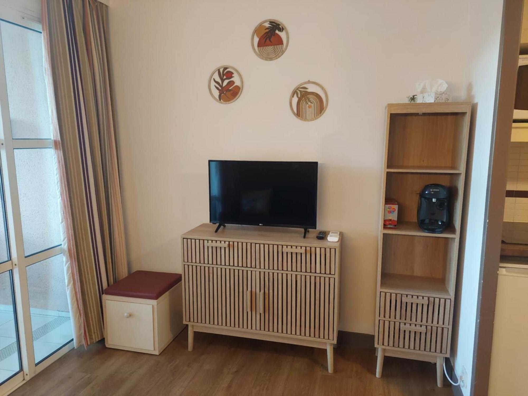 Cap Esterel Appartement Climatise Dans Le Centre Du Village Vacances Drammont Ngoại thất bức ảnh