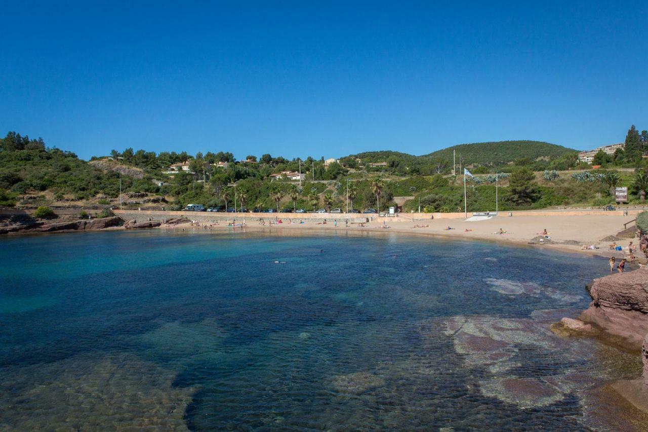 Cap Esterel Appartement Climatise Dans Le Centre Du Village Vacances Drammont Ngoại thất bức ảnh