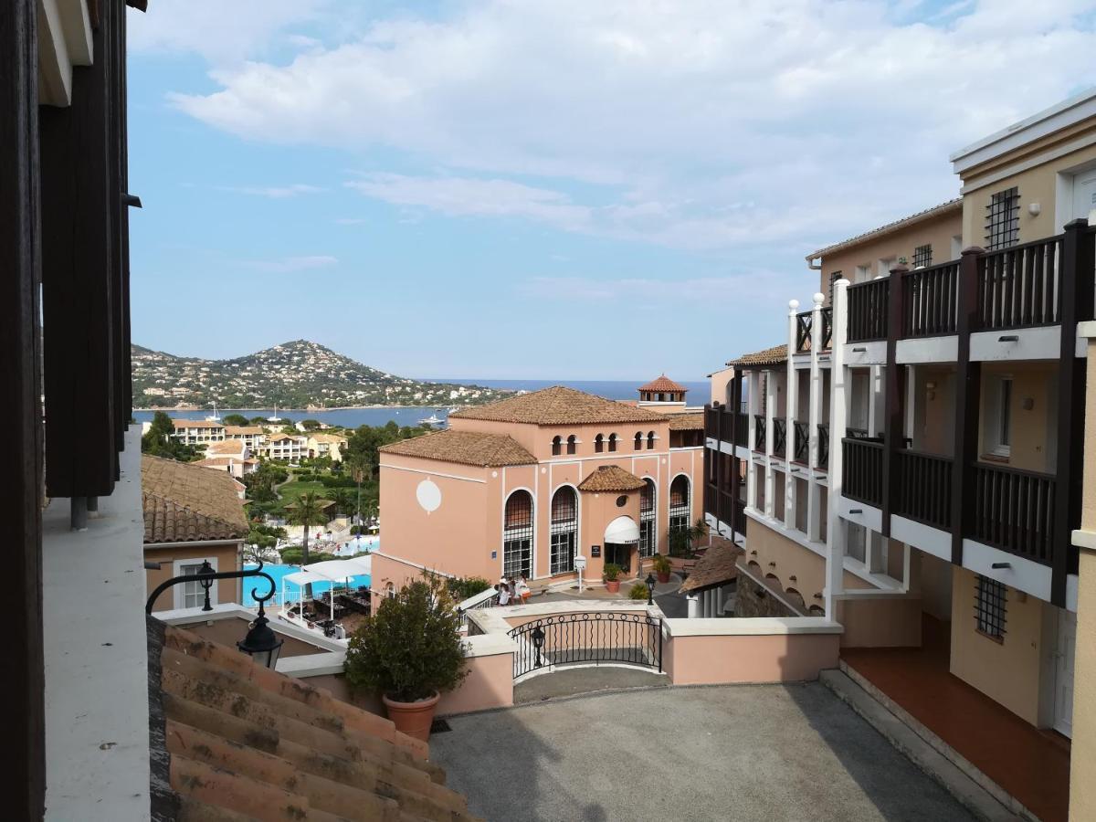 Cap Esterel Appartement Climatise Dans Le Centre Du Village Vacances Drammont Ngoại thất bức ảnh